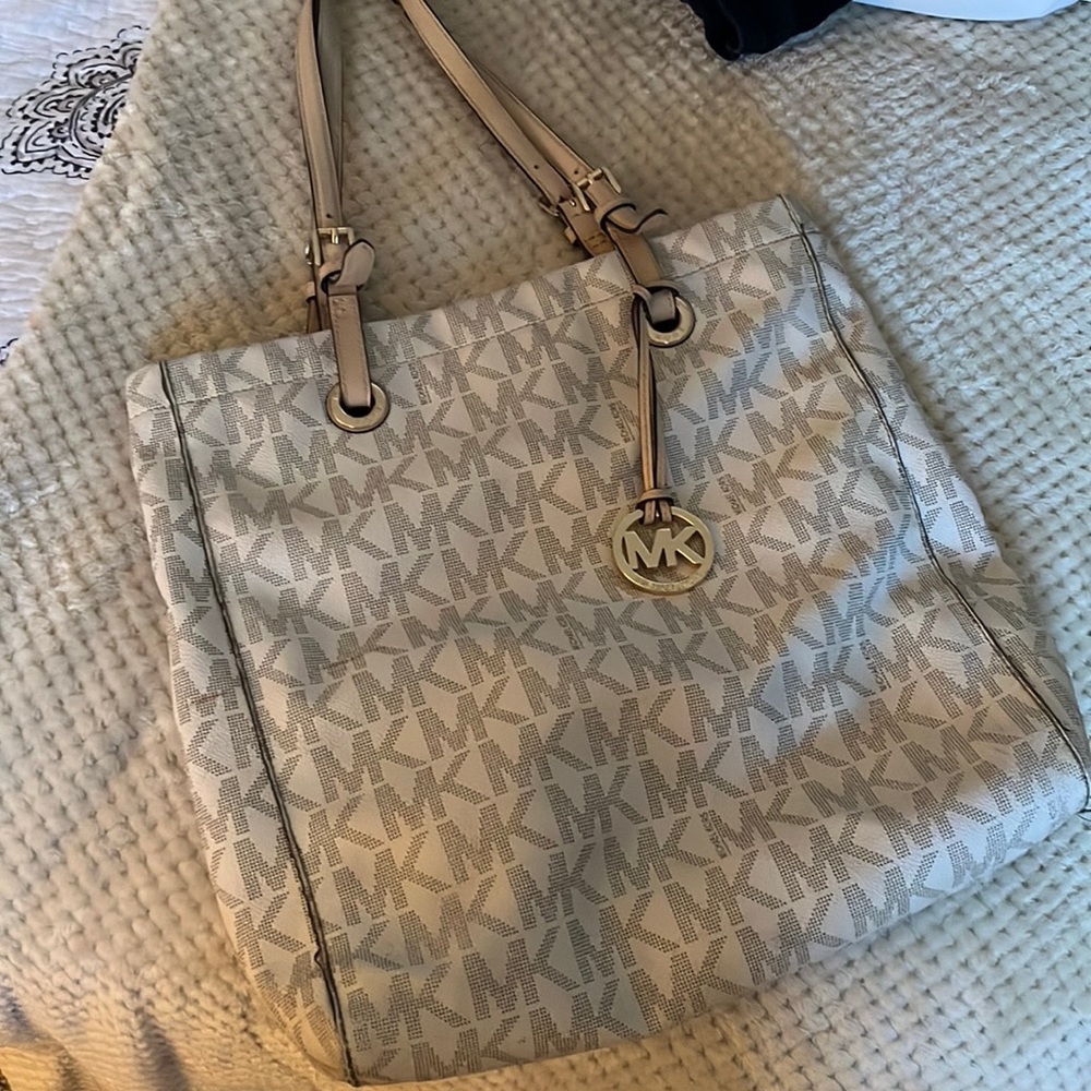 Michael Kors Tote